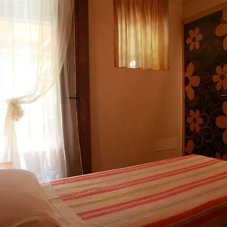 Dimora Le Nove Fate Pensionat 3*